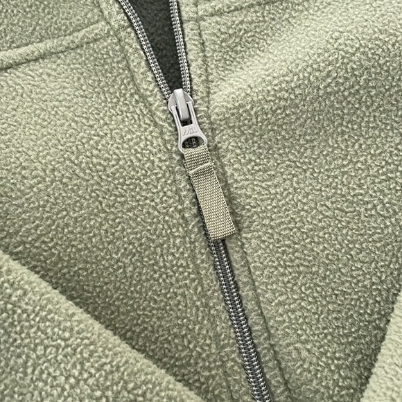 Merona Women’s size M fleece olive green activewear jacket - Picture 4 of 11